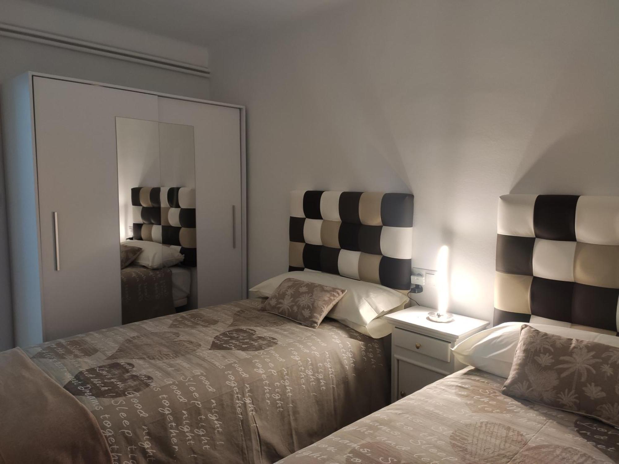 Apartamento Confort II La Seu d'Urgell Eksteriør bilde