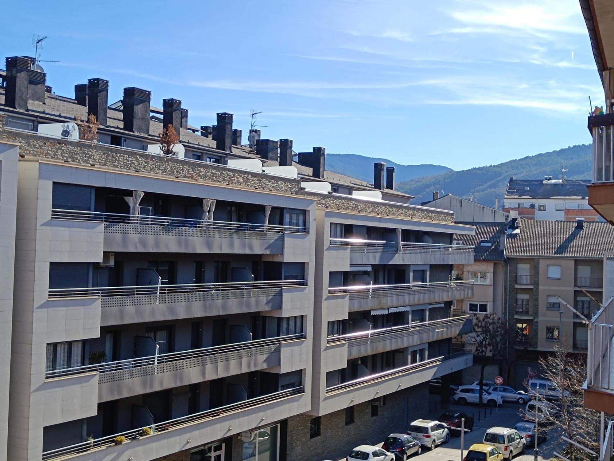 Apartamento Confort II La Seu d'Urgell Eksteriør bilde